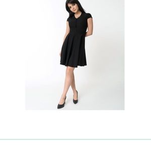 Iconic Retro Cap Sleeve Button Up Flare Dress